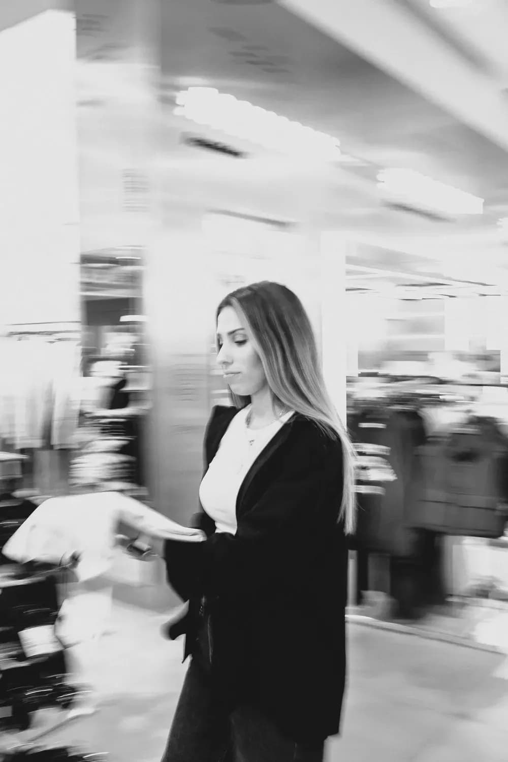 VENDEDOR/A PART-TIME | BAIXA-CHIADO