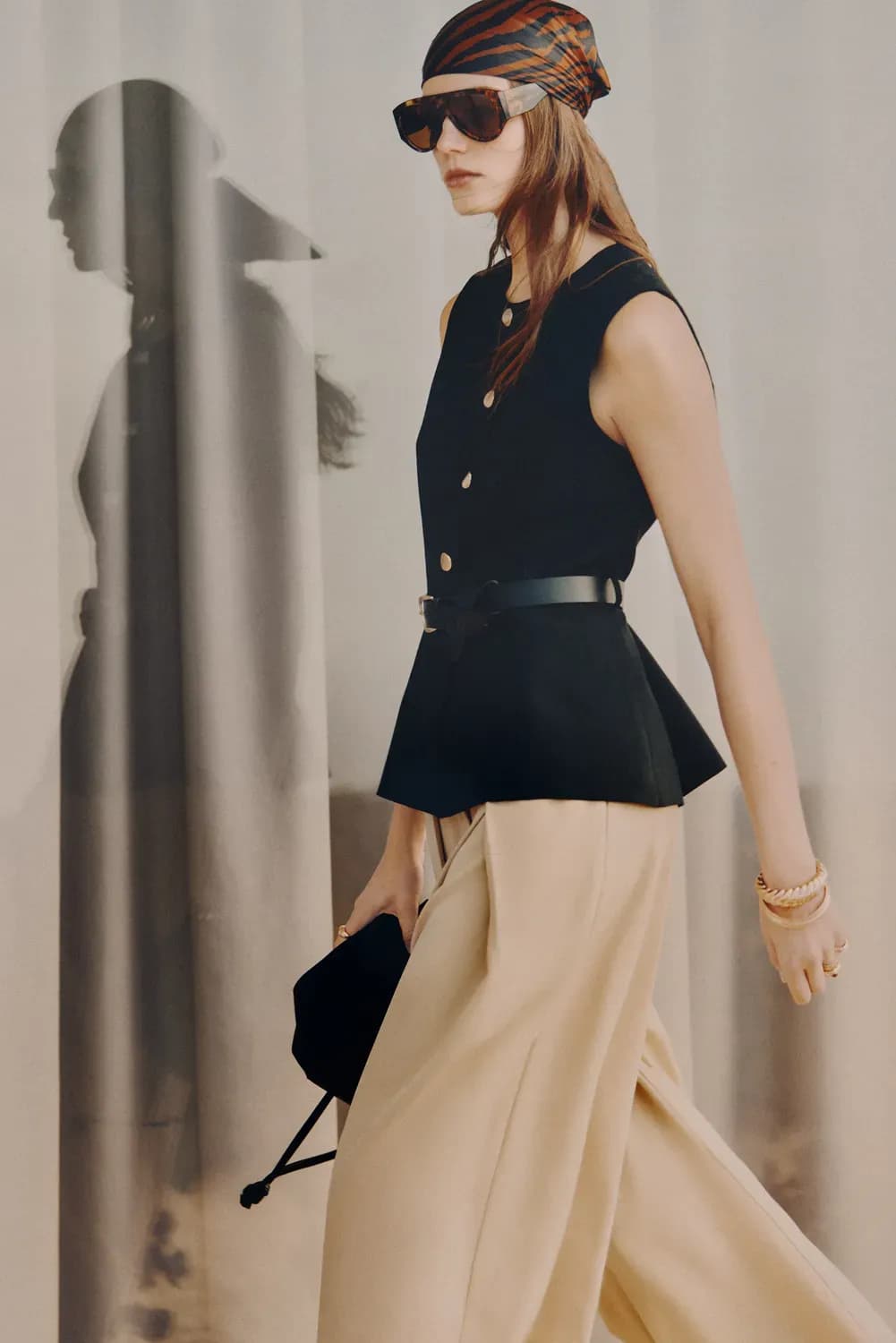 Image 1 of 1: Media content